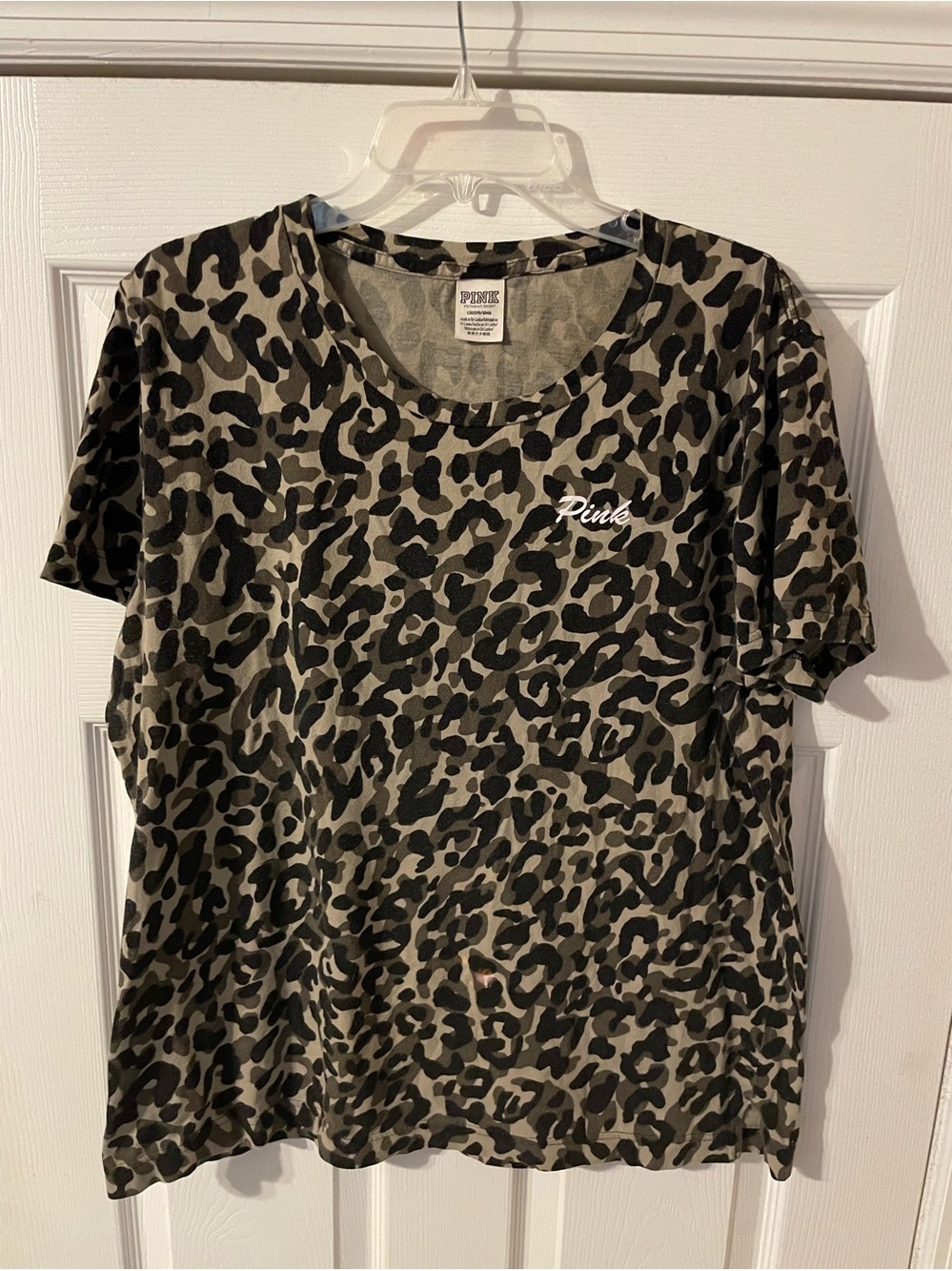 PINK Victoria's Secret Olive Leopard Print Short Sleeve Tee